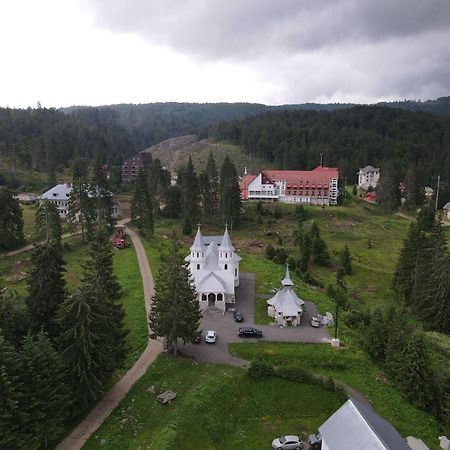 Hotel Iadolina Stana de Vale Zewnętrze zdjęcie