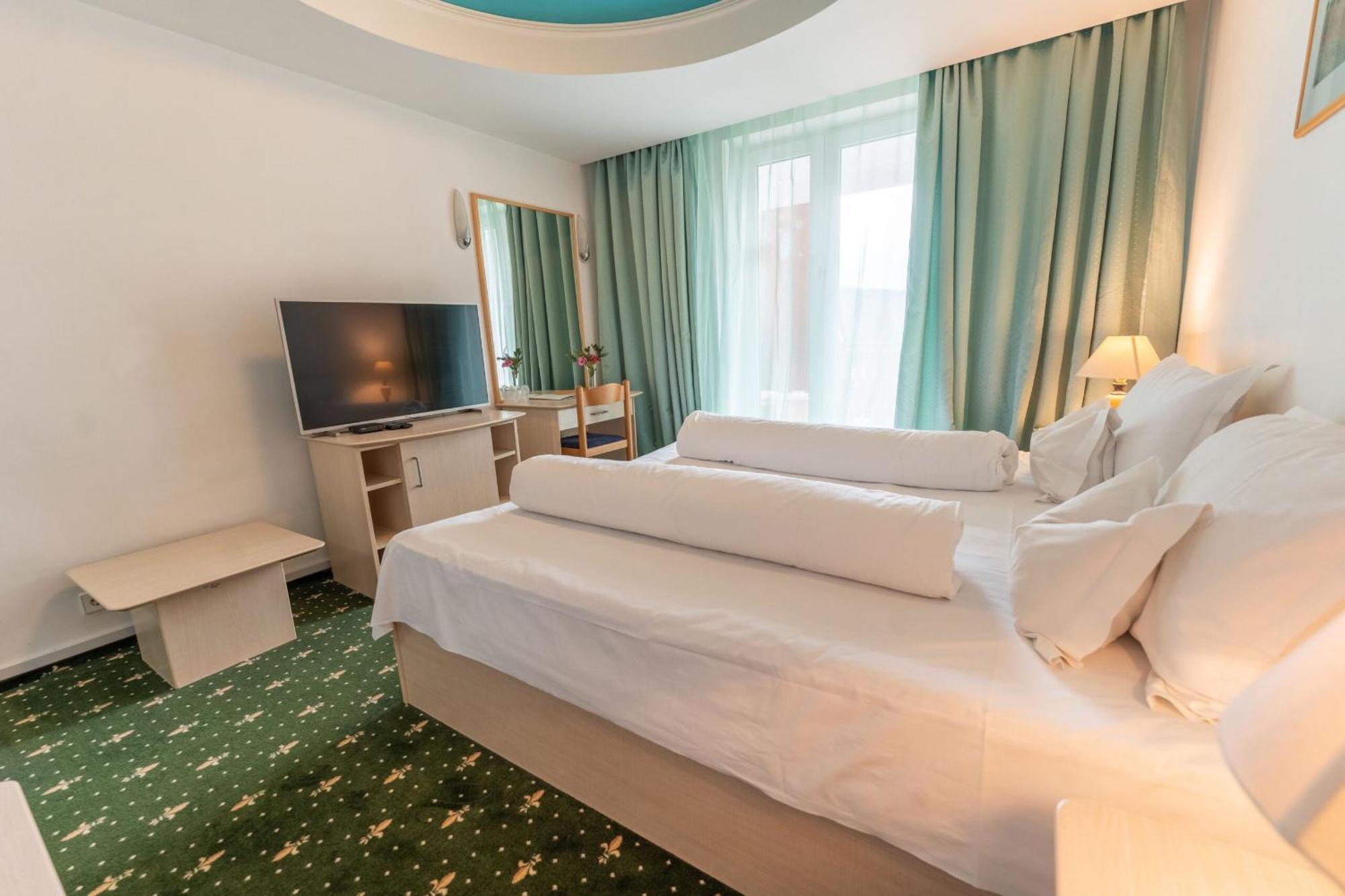 Hotel Iadolina Stana de Vale Zewnętrze zdjęcie