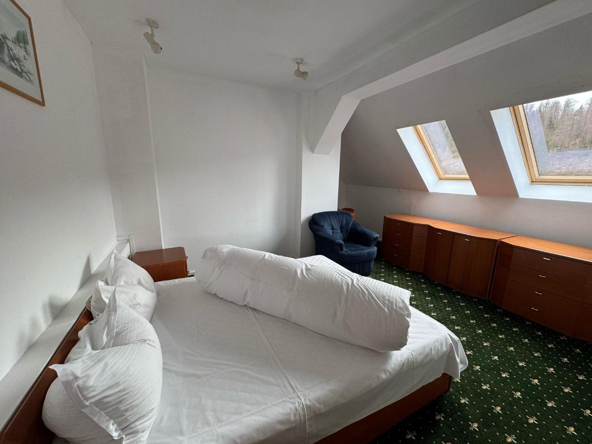 Hotel Iadolina Stana de Vale Zewnętrze zdjęcie