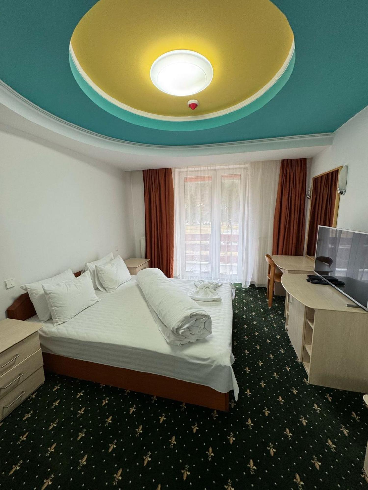 Hotel Iadolina Stana de Vale Zewnętrze zdjęcie
